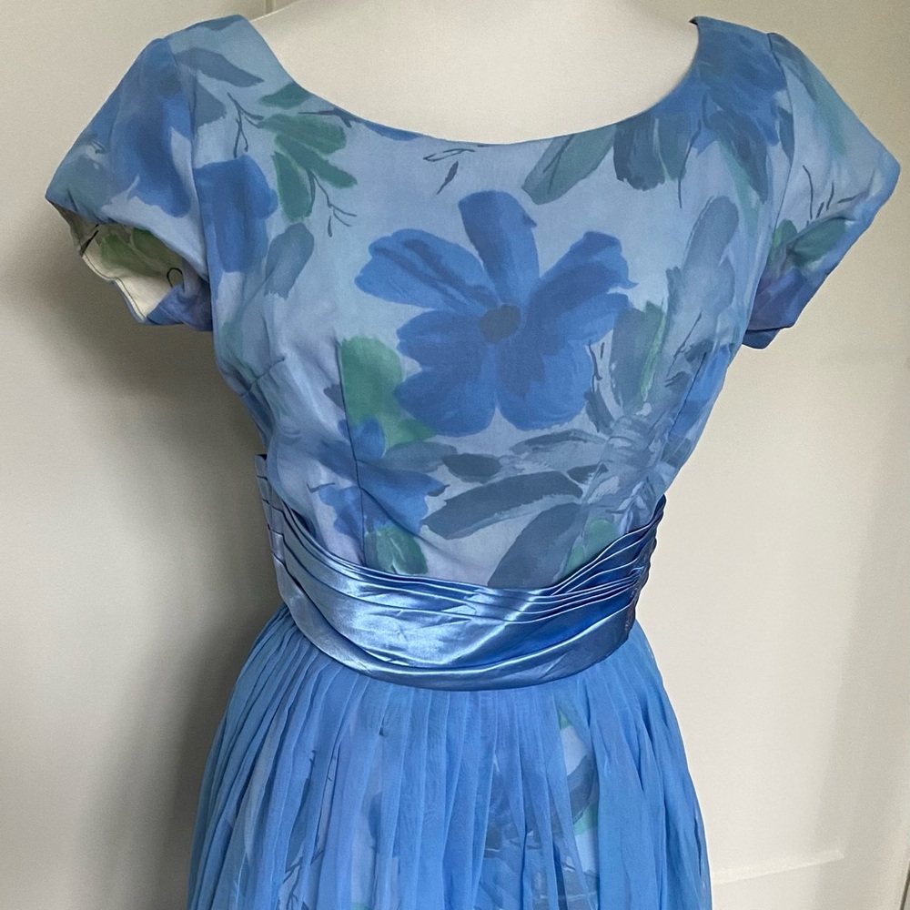Vintage 50’s Blue Floral Chiffon Coctail Dress